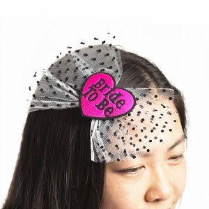 ‘Bride To Be’ Heart Shaped Hair Pin 