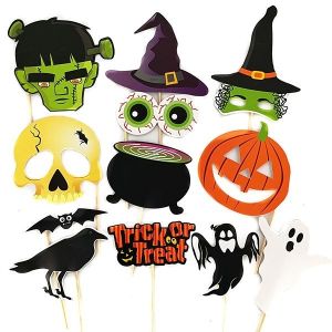 Ready Made ‘Trick Or Treat’ Halloween Props On Sticks